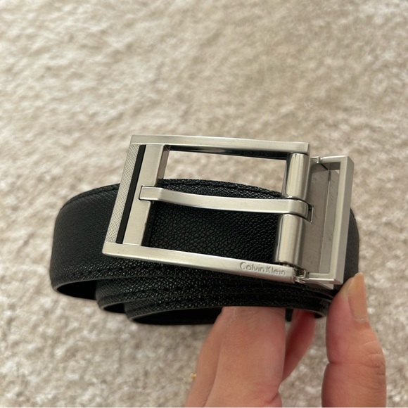 Mens Calvin Klein Reversible Belt - Picture 11 of 11